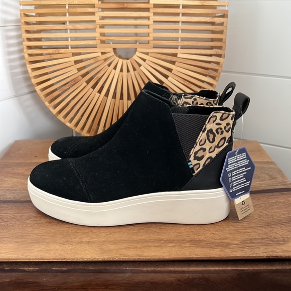 NWT Tom’s ortholite Jamie booties - Picture 11 of 17